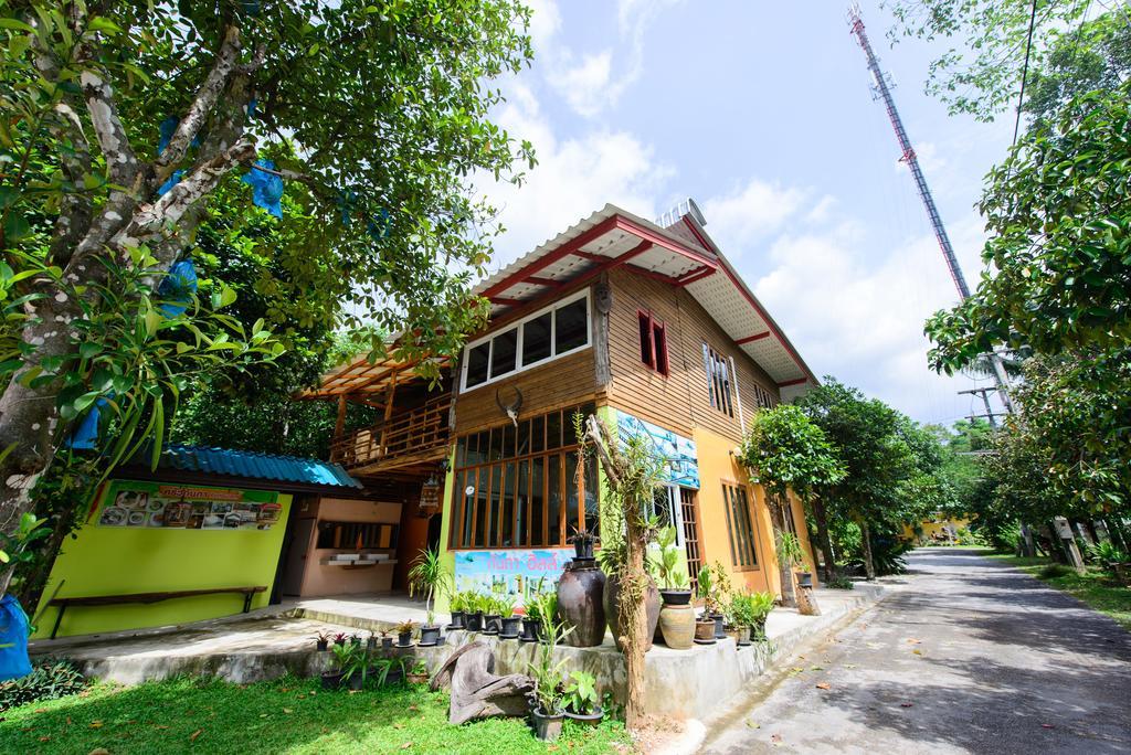Kanta Hill Resort Nakhon Si Thammarat Bagian luar foto